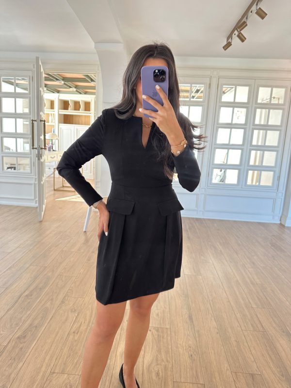 Bumble Siyah Vatkalı V Yaka Çift Cep Detaylı Mini Elbise